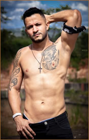 Léo Massagem
